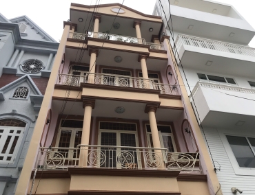 Định cư nước ngoài cần bán gấp căn nhà 4lầu đường Đoàn Thị Điểm, 1, Phú Nhuận, Hồ Chí Minh