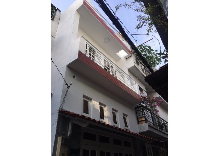 Ngân hàng siết nợ bán rẻ nhà Quang Trung, Gò Vấp. 4x7m Trệt, lầu, ST. 3PN, 3WC-1 